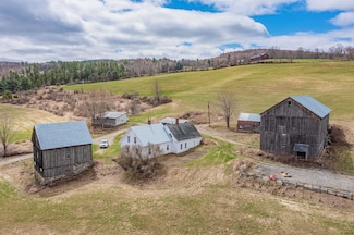 228 Nutter Ln, Barnet, VT 05821