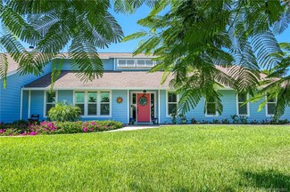 2086 NE Ocapi Ct, Jensen Beach, FL 34957