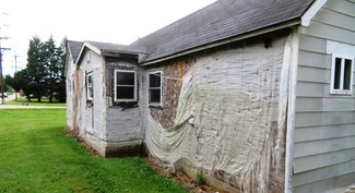 340 S Meridian Rd, Mitchell, IN 47446