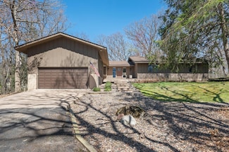 1395 25th St, Houlton, WI 54082