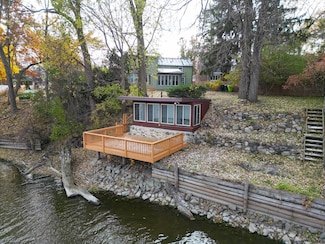 421 Milwaukee Ave E, Fort Atkinson, WI 53538