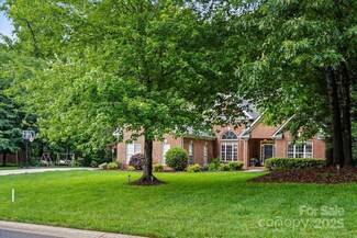 10501 Olde Irongate Ln, Mint Hill, NC 28227