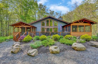 230 Buckskin Way, Pocono Pines, PA 18350