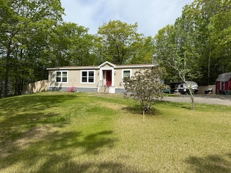 48 Rocky Hill Rd, Warren, ME 04864