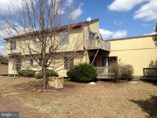 1876 Highpoint Rd, Coopersburg, PA 18036