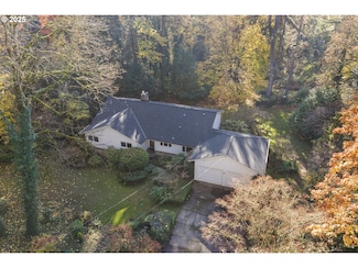 13248 S Iron Mountain Blvd, Portland, OR 97219