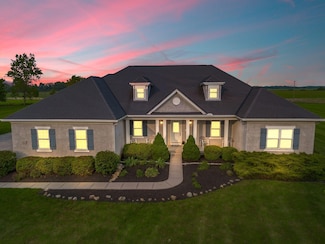 457 Trillium Dr, Galloway, OH 43119