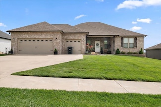 936 Lochinvar Ln, Cape Girardeau, MO 63701