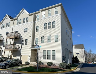 24661 Lynette Springs Terrace, Aldie, VA 20105