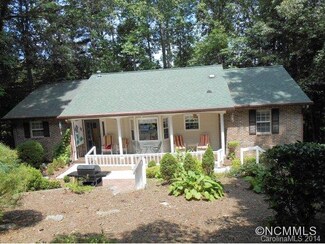 504 Maren Ct, Hendersonville, NC 28739