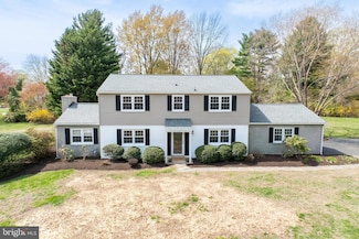22 Hickory Ln, Malvern, PA 19355