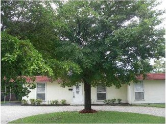 7003 NW 80th Ct, Tamarac, FL 33321