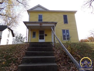 516 T St, Atchison, KS 66002