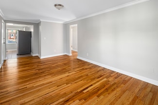 23 Standish Rd Unit 2, Stamford, CT 06902