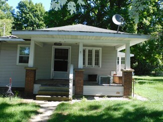 1294 Michigan Ave W, Battle Creek, MI 49037