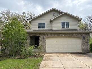 3597 Beckwith Ln, Crete, IL 60417