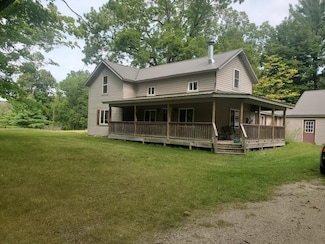 3354 E Arthur Rd, Rothbury, MI 49452