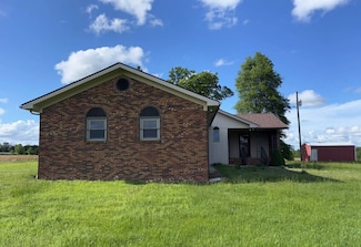 2262 Liberty Lawson Rd, Hardyville, KY 42746