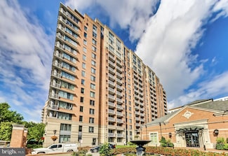 11710 Old Georgetown Rd Unit 1422, North Bethesda, MD 20852