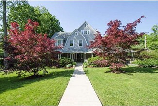 439 Midland Ave, Wayne, PA 19087
