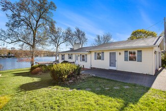 12908 Merlau Ave, Plainwell, MI 49080