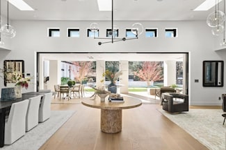 18240 Bancroft Ave, Monte Sereno, CA 95030