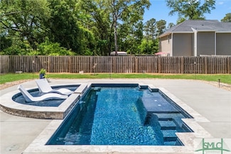 106 Greenbriar Dr, Guyton, GA 31312