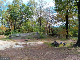 426 Trapper Ridge Ln, Hedgesville, WV 25427