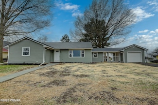 534 Childs Dr, Williamsport, PA 17702
