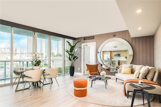 185 SW 7th St Unit 803, Miami, FL 33130