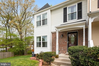 14012 Golden Ct, Woodbridge, VA 22193