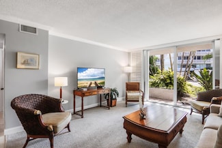 139 Sunrise Ave Unit 101, Palm Beach, FL 33480