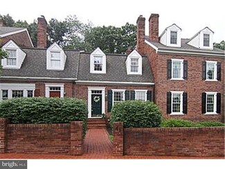 41 Sentinel Rd Unit 132, Washington Crossing, PA 18977