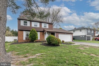 35 Lafferty Dr, Cherry Hill, NJ 08002