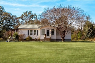 157 Wells Rd, Jenkinsburg, GA 30234