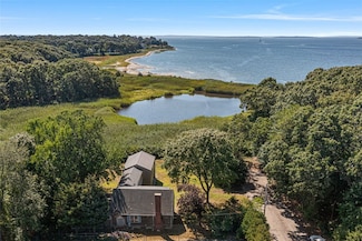150 Alfred Drowne Rd, Barrington, RI 02806