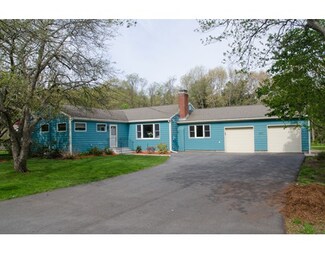 104 Maple St, Wenham, MA 01984