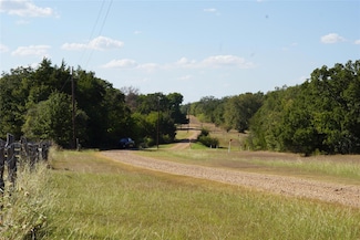 1135 Private Road 7039, Lexington, TX 78947