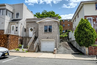 7502 Cottage Ave, North Bergen, NJ 07047