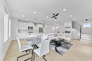 104 E 44th St Unit A, Houston, TX 77018