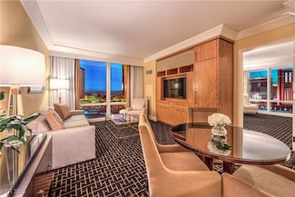 2000 N Fashion Show Dr Unit 2207, Las Vegas, NV 89109