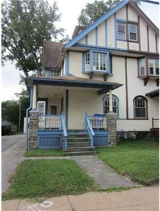 108 Greenwood Ave, Wyncote, PA 19095