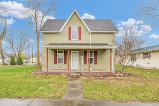 604 N Broadway St, Newman, IL 61942