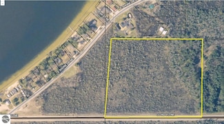 8133 Co Road 612 NE, Kalkaska, MI 49646