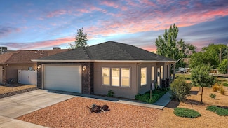 3025 Red Pear Dr, Grand Junction, CO 81504