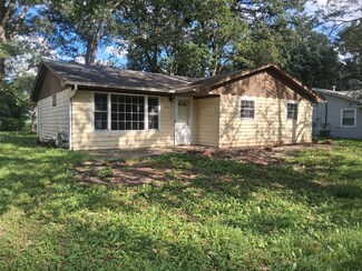 1923 Bruning Dr, Wilmington, IL 60481