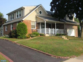 181 Taylor Ave, Woodlyn, PA 19094