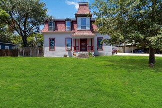 105 Pacific Ave, Terrell, TX 75160