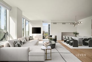 15 W 53rd St Unit 40E, New York, NY 10019