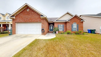 104 Eufaula Dr, Dothan, AL 36301